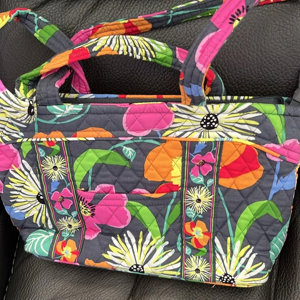 Vera Bradley little Mandy floral handbag